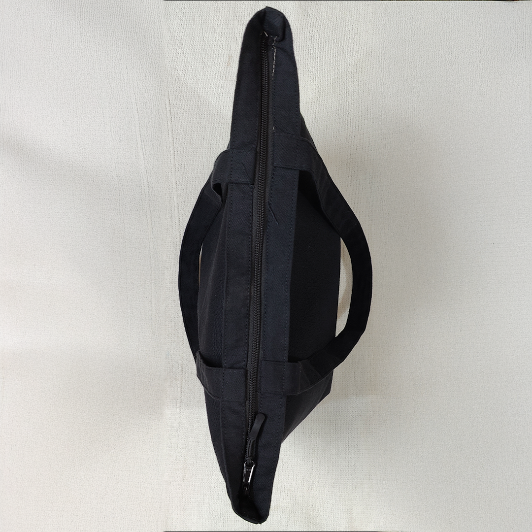 Essential - Noir Essence (Zip Closure)